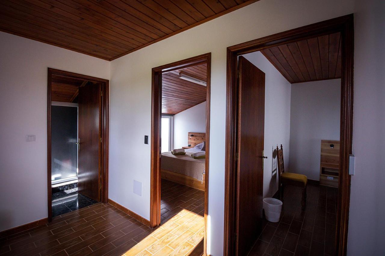 Ponta Delgada Guest House 2 Arrifes Exterior foto